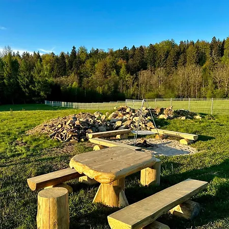 Galena I Gnejs بيت للعطل *